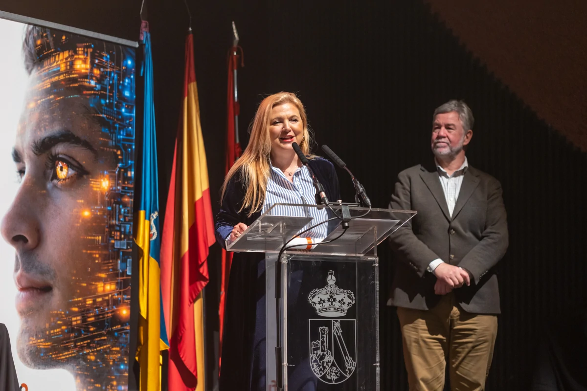 Diana Díaz, directora de las Líneas de Ayuda ANAR de Fundación ANAR